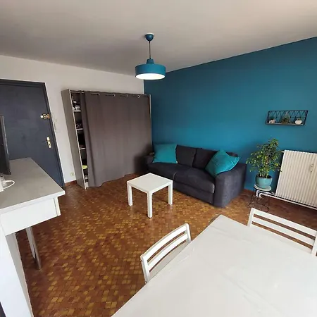 Lumineux Avec Balcon Sud Et Parking A Berck-plage - Fr-1-674-51 Berck