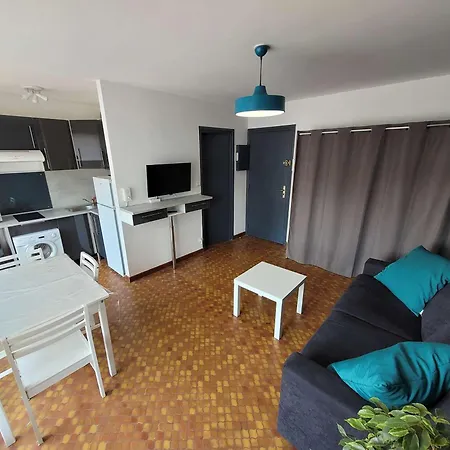 Apartment Lumineux Avec Balcon Sud Et Parking A Berck-plage - Fr-1-674-51 *